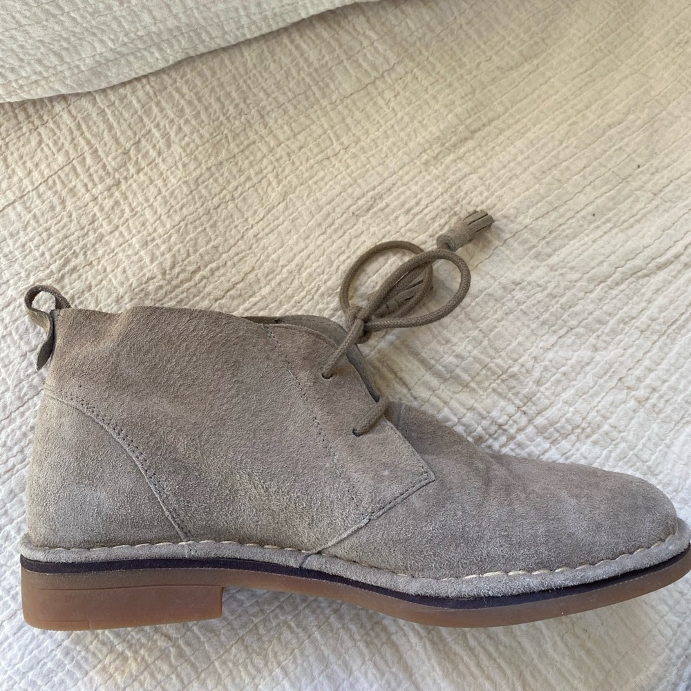 Hush Puppies Size:8, Beige